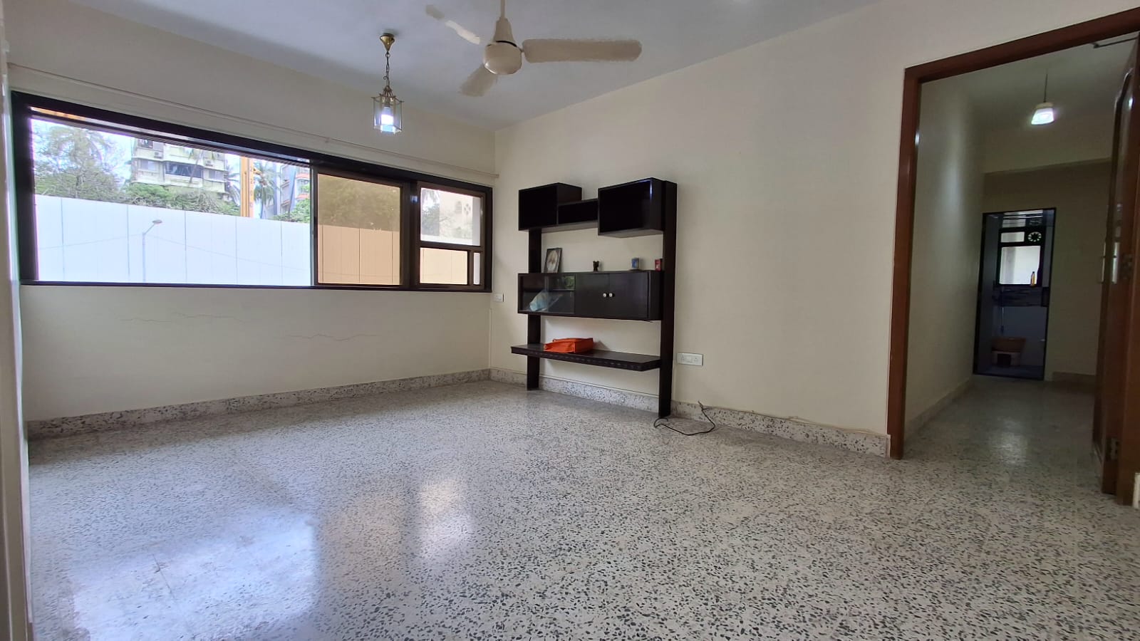 2BHK Flat for Sale in Andheri West